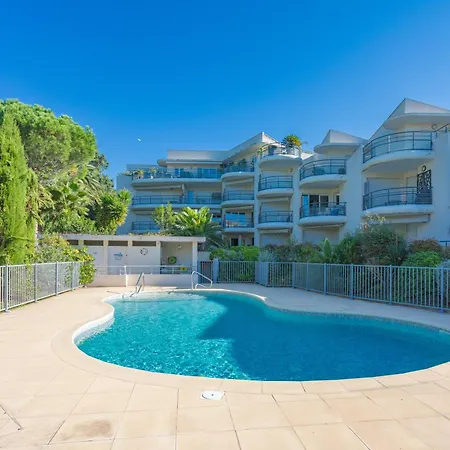 Belle Terrasse St-raphael Appartement *