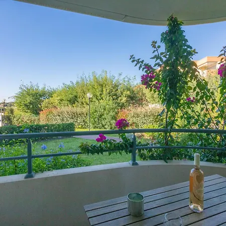 公寓 Belle Terrasse St-raphael *