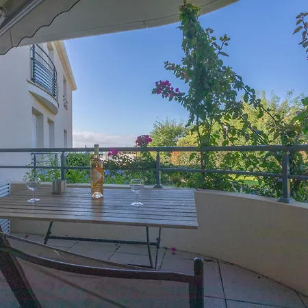 Belle Terrasse St-raphael 公寓 *