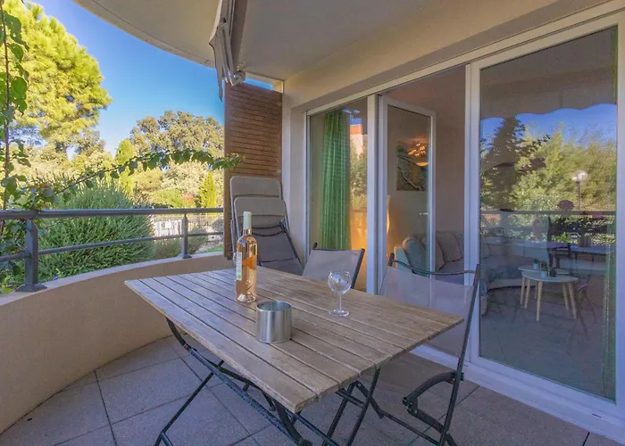 Belle Terrasse St-raphael Apartmán